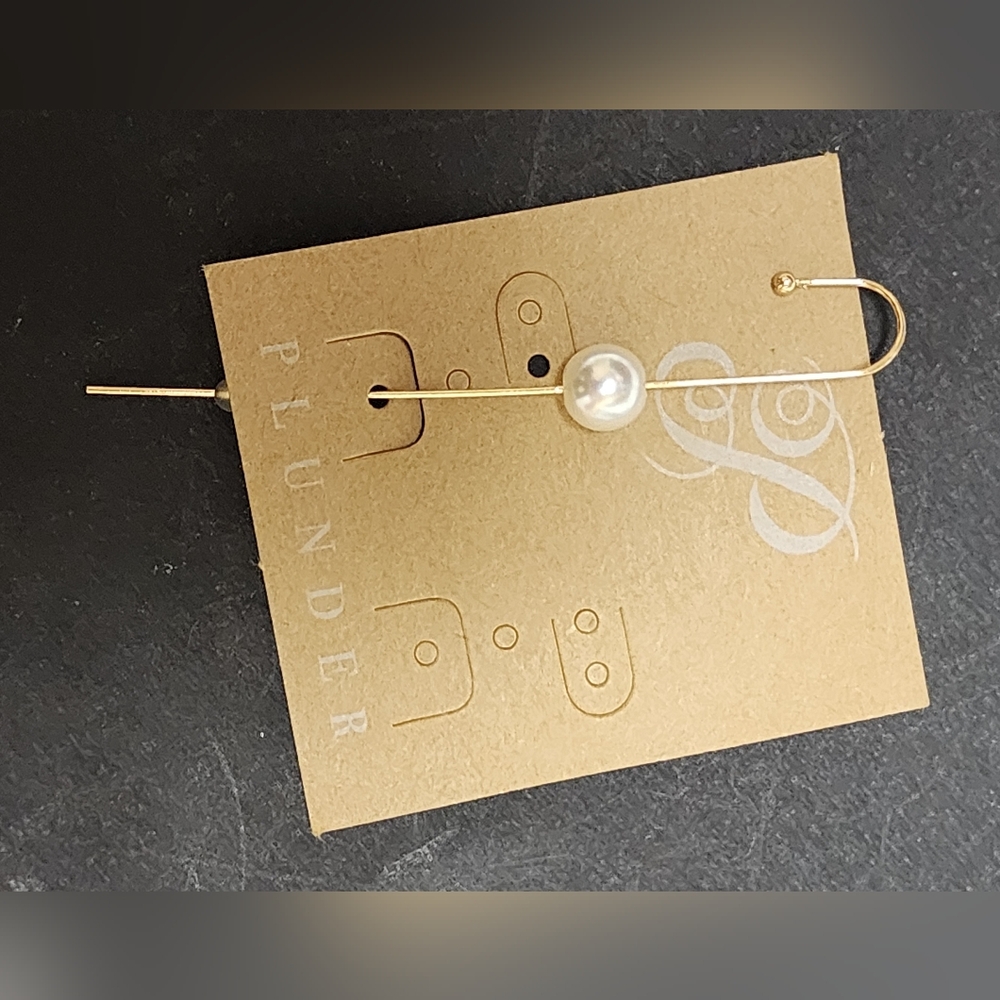 Plunder Design Devi earring